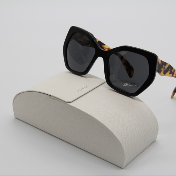 PRADA SUNGLASSES - Picture 2 of 5